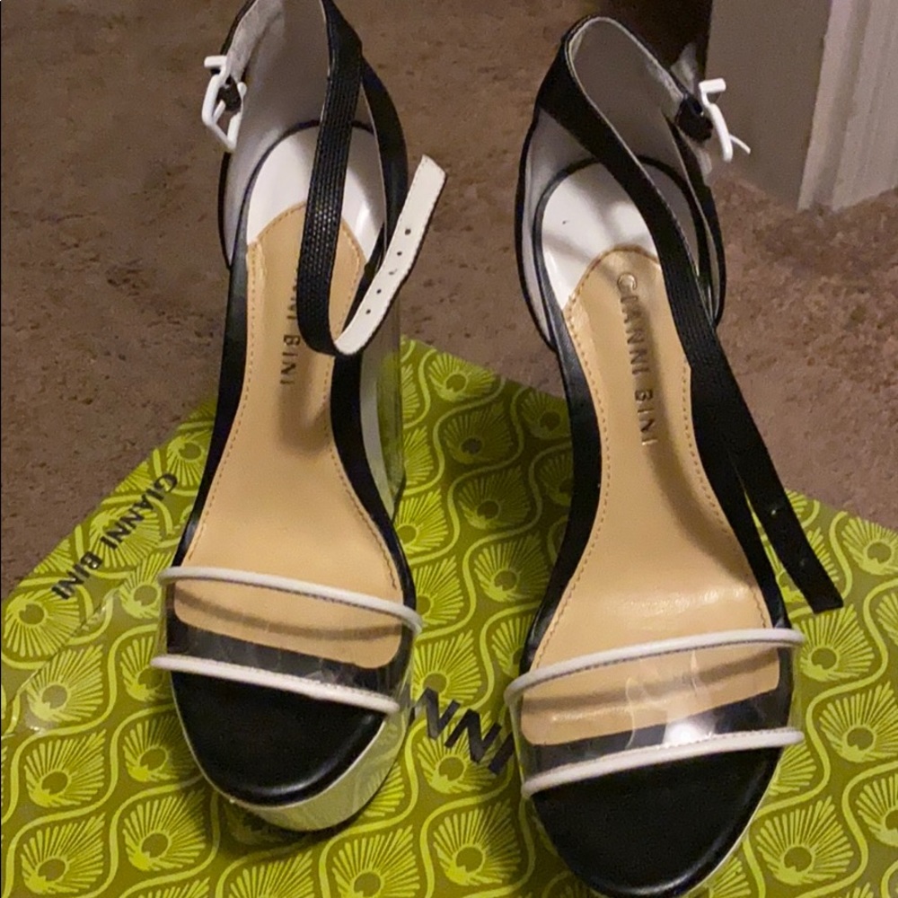 Wedges - Picture 2 of 6